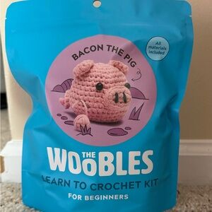 Bacon the Pig Woobles Crochet Kit